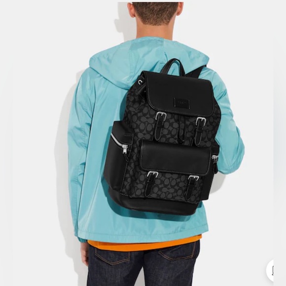 Sprint Backpack In Signature Jacquard - Picture 4 of 4